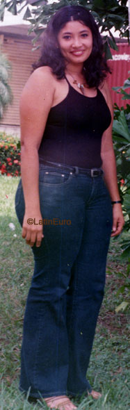 Date this georgeous Honduras girl Dania from  N3459