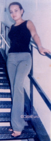 Date this happy Honduras girl Claudia from  N3490