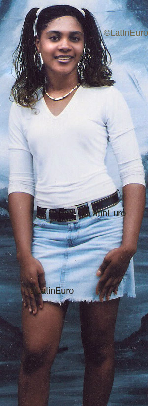 Date this georgeous Any Country girl Louisina from  N355