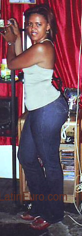 Date this sensual Dominican Republic girl Maria from Santiago N565