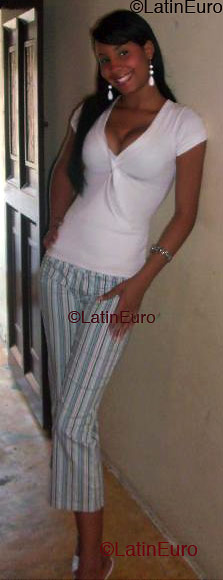 Date this lovely Dominican Republic girl Margarita from San Cristobal N628