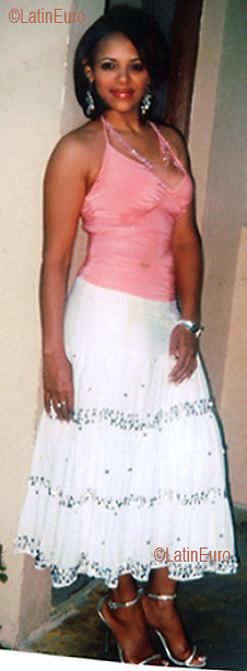 Date this funny Any Country girl Raysa from  N644