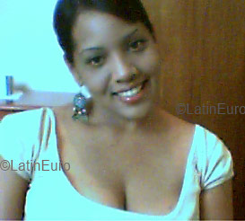 Date this voluptuous Dominican Republic girl Keyla from Santo Domingo N671