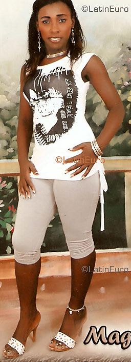 Date this charming Dominican Republic girl Francia from San Pedro de Macoris N770