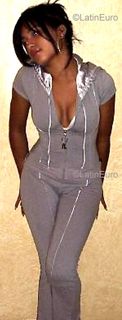 Date this tall Dominican Republic girl Ana from Santiago N965