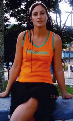 Date this happy Brazil girl Veronica from SANTA ISABEL B6519