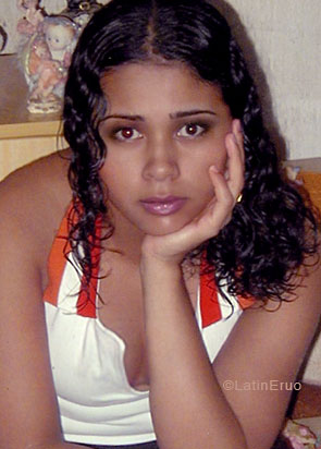 Date this young Brazil girl Samara from GOIANIA B6798