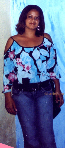 Date this hard body Brazil girl Gildete from ITABUNA B6866