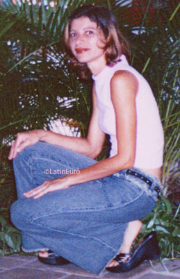 Date this happy Brazil girl Eulene from SAO LUIS B7383