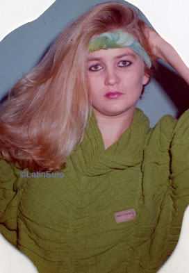 Date this athletic Brazil girl Onice from IJUI B8111