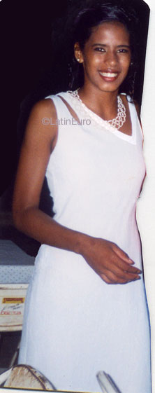 Date this lovely Brazil girl Cindreia from PEDRA PRETA B8390