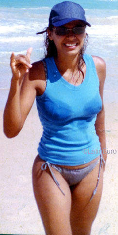 Date this foxy Brazil girl Elaine from CAMPINA B8483