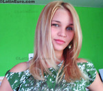 tall Brazil girl  from Valparaiso De Goias B330