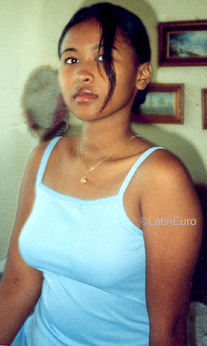 Date this happy Any Country girl Liane from  N3882