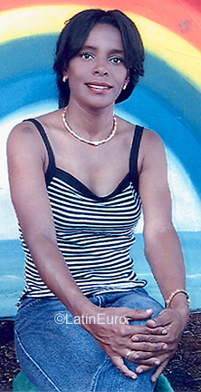 Date this athletic Dominican Republic girl Maribel from Santo Domingo N3836