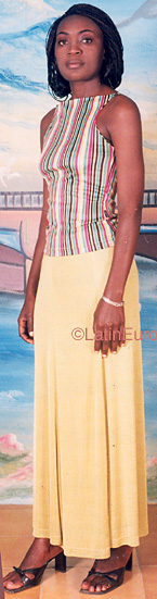 Date this voluptuous Gabon girl Martine from  N3845