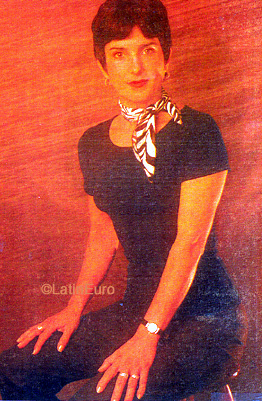 Date this delightful Brazil girl Elienai from PAULISTA B9762