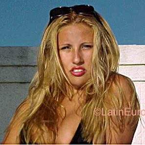 Date this stunning Brazil girl Etelvina from  B9730