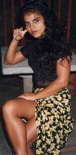 Date this pretty Brazil girl Marelia from GOVERNADOR VALADARES B9841