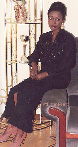 Date this hard body Any Country girl Ramatoulaye from Dakar N3789