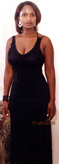 Date this sensual Brazil girl Angela from BETIM B9714