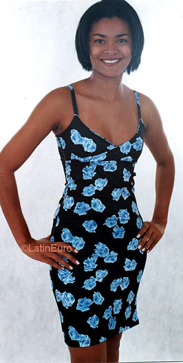 Date this athletic Brazil girl Dileia from SAO PAULO B9678