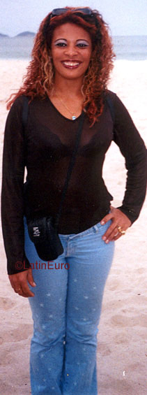 Date this gorgeous Brazil girl Josete from VIDIGAL B9683