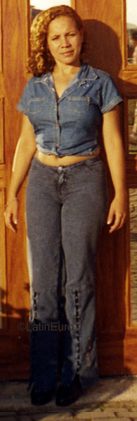 Date this charming Brazil girl Eliane from DUQUE DE CAXIAS B9608