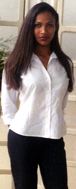 Date this tall Brazil girl Adriana from JACAREI B9473