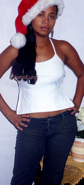 Date this stunning Brazil girl Patricia from ITABIRA B9441