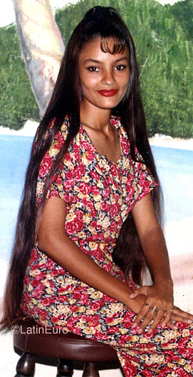 Date this exotic Honduras girl Iris from Choloma N3713