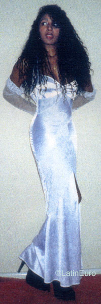 Date this georgeous Brazil girl Sandra from CAXIAS DO SUL B9376