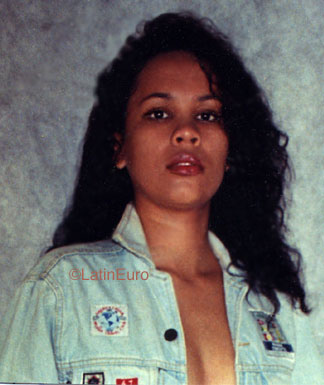 Date this hot Brazil girl Tanya from MANAUS B9383