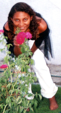 Date this hard body Brazil girl Maria from FORTALEZA B9013