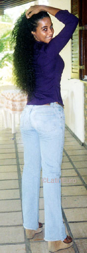 Date this hot Brazil girl Sonia from VERA B9075