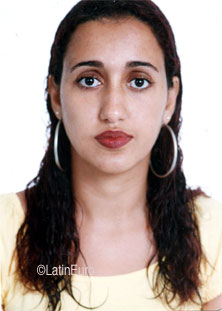 Date this delightful Brazil girl Michele from UBERLANDIA B8913