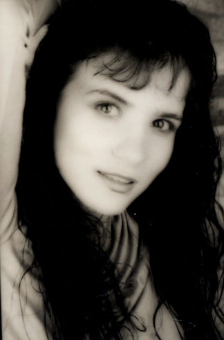 Date this tall Brazil girl Rosemiery from CACOAL B8914