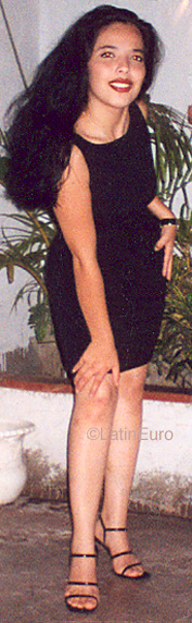 Date this hot Peru girl Edith from Lima N3946