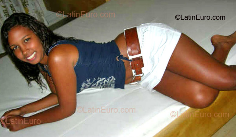 Date this georgeous Brazil girl Tania from Sao Goncalo BR57