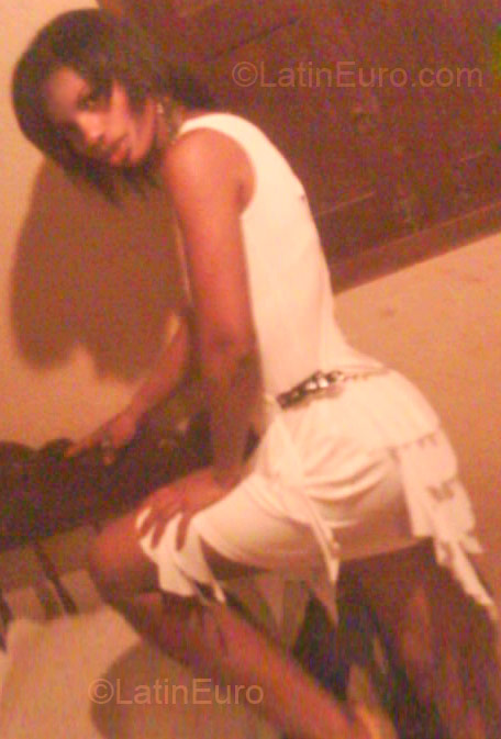 Date this attractive Brazil girl Fabiana from Santa Maria De Jetiba BR74