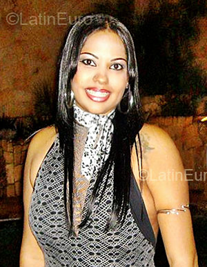 Date this fun Brazil girl Jaqueline from Goiania BR78