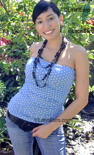 Date this hot Dominican Republic girl Barbara from Santiago DO65