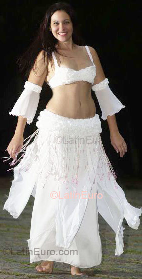 Date this beautiful Brazil girl Allana from Rio de janeiro BR112