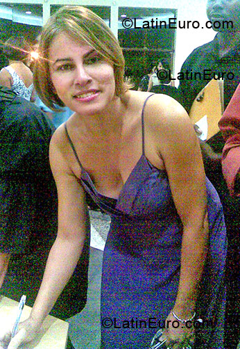 Date this exotic Brazil girl Ana Lucia from Paulista BR164