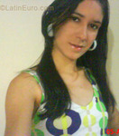 attractive Brazil girl Amanda from Governador Valadares BR302