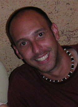 Date this lovely Colombia man Kane from Medellin CO216