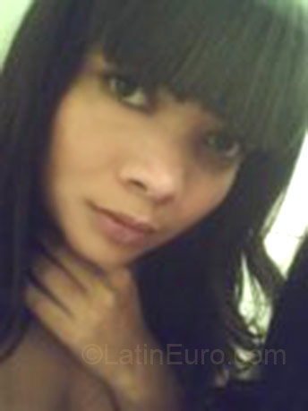 Date this beautiful Brazil girl Damiris Cristina from Sao Carlos BR350