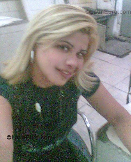 Date this georgeous Brazil girl Monique from Sao Goncalo BR4177