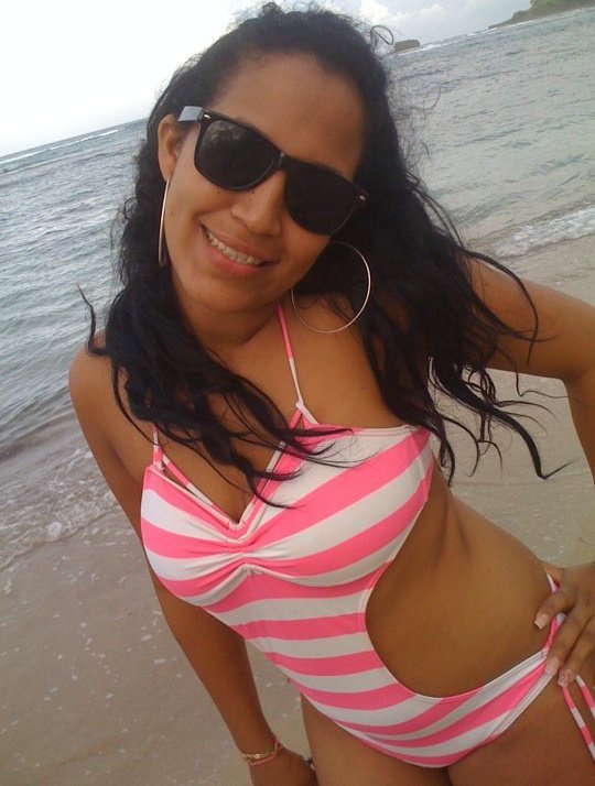 Date this passionate Dominican Republic girl Germania from Bonao RP5