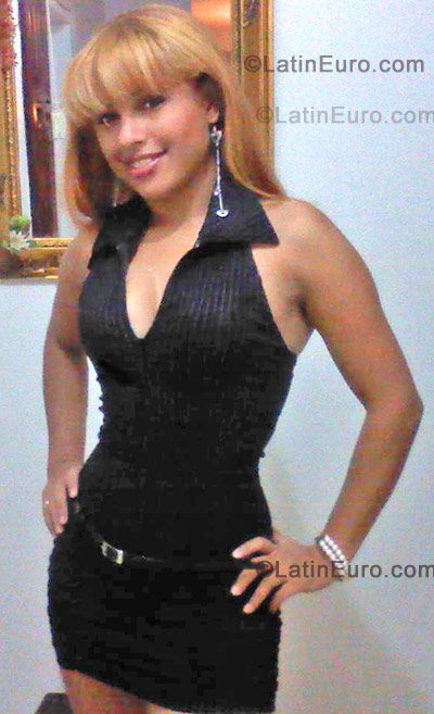 Date this charming Dominican Republic girl Altagracia from Puerto Plata DO521